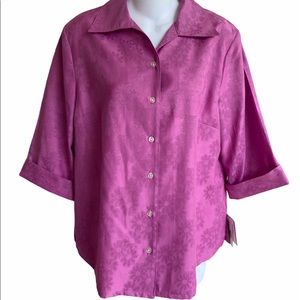 NWT Kim Rogers Pink Floral Button Down Blouse Shirt 10P Wrinkle Resistant